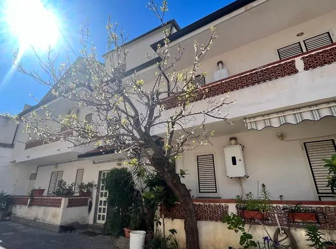 住宿加早餐酒店 Nonna Viola Palizzi Marina